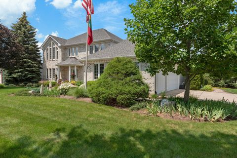 Tiny photo for 877 Elm Street, Sugar Grove, IL 60554 (MLS # 12566373)