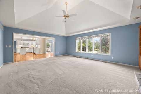Tiny photo for 877 Elm Street, Sugar Grove, IL 60554 (MLS # 12566373)
