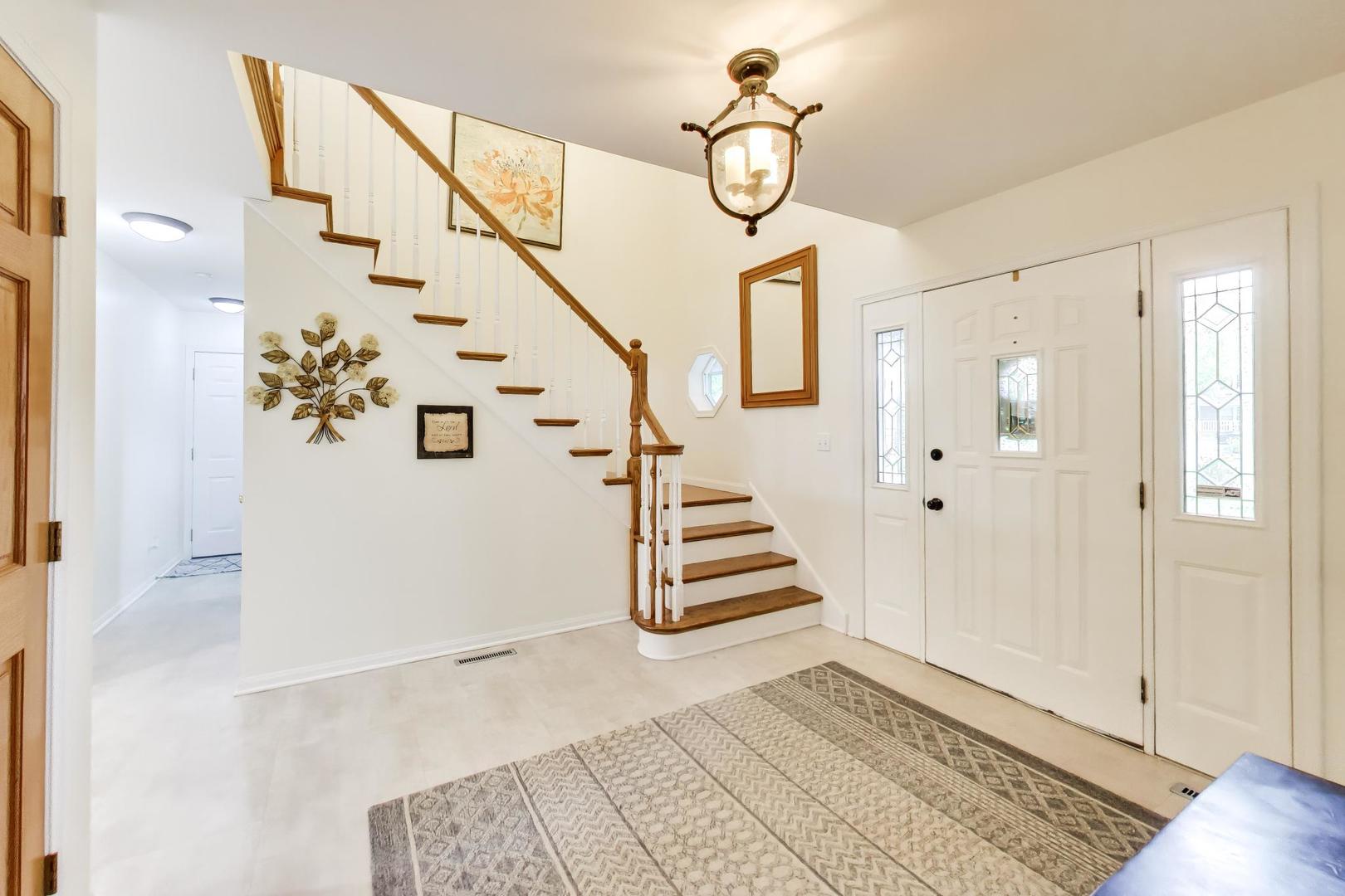 515 GRAND MEADOW Lane