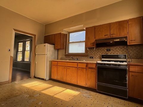 Tiny photo for 251 W 105th Place, Chicago, IL 60628 (MLS # 12524146)