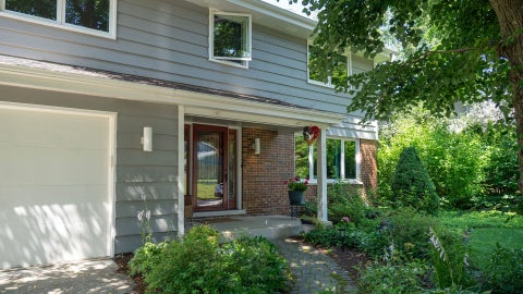 Tiny photo for 3614 Radcliffe Drive, Northbrook, IL 60062 (MLS # 12685732)