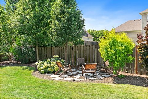 Tiny photo for 308 Buffalo Drive, Elgin, IL 60124 (MLS # 12695942)