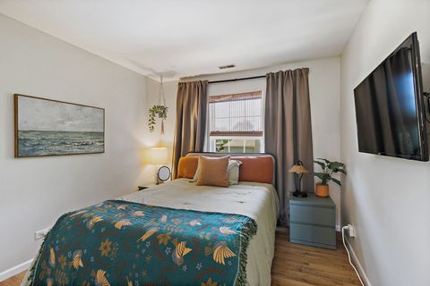 Tiny photo for 308 Buffalo Drive, Elgin, IL 60124 (MLS # 12695942)