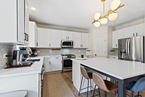Tiny photo for 308 Buffalo Drive, Elgin, IL 60124 (MLS # 12695942)