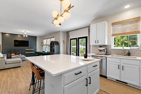 Tiny photo for 308 Buffalo Drive, Elgin, IL 60124 (MLS # 12695942)