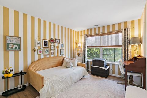 Tiny photo for 308 Buffalo Drive, Elgin, IL 60124 (MLS # 12695942)