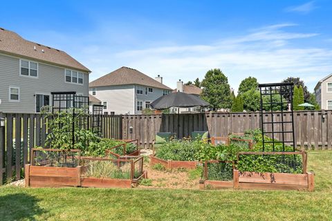 Tiny photo for 308 Buffalo Drive, Elgin, IL 60124 (MLS # 12695942)