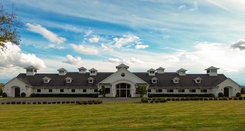 14341 W OLD SCHOOL Road Libertyville IL 60048