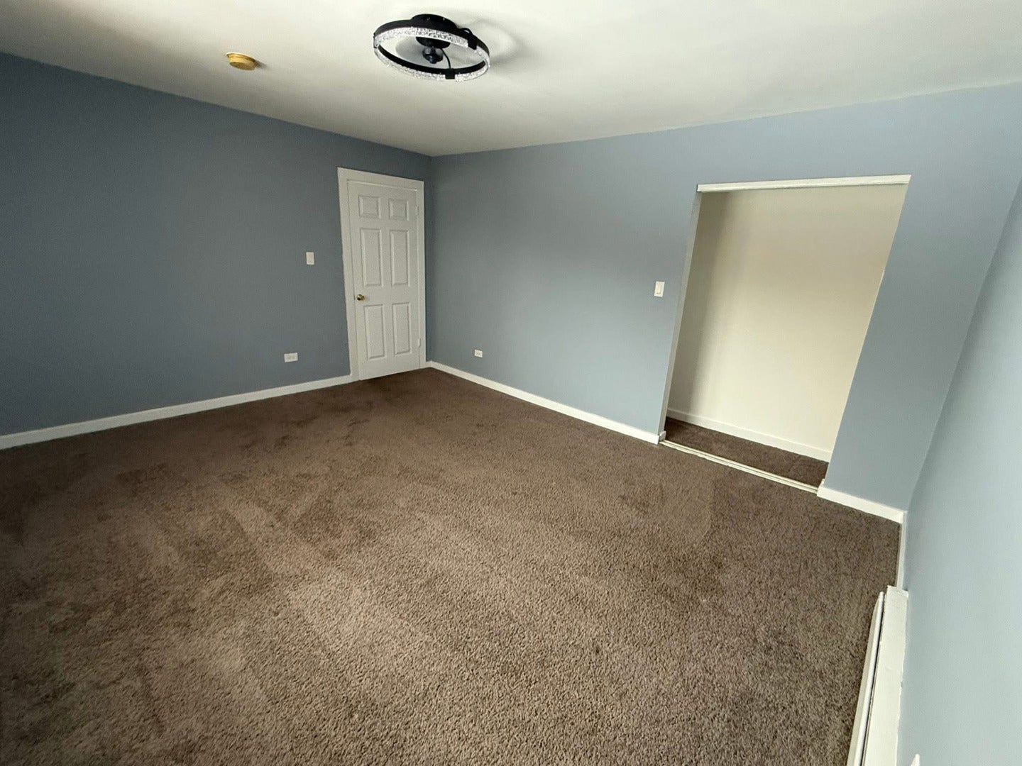 44 King Arthur Court 12