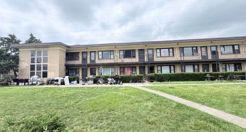 Photo of 44 King Arthur Court #12, Northlake, IL 60164 (MLS # 12729301)