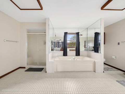 Tiny photo for 612 Stuart Drive, Carol Stream, IL 60188 (MLS # 12601407)