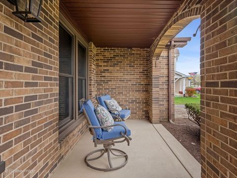 Tiny photo for 612 Stuart Drive, Carol Stream, IL 60188 (MLS # 12601407)