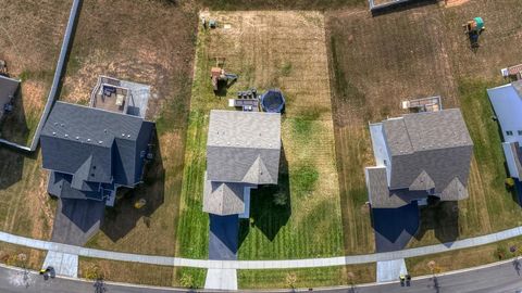 Tiny photo for 1189 Marlisle Drive, Hampshire, IL 60140 (MLS # 12594095)