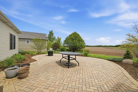 Tiny photo for 1934 Parkside Drive, Sycamore, IL 60178 (MLS # 12699452)