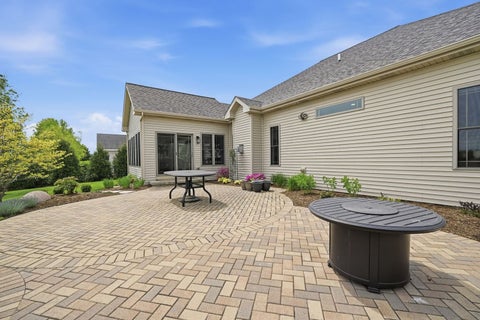 Tiny photo for 1934 Parkside Drive, Sycamore, IL 60178 (MLS # 12699452)