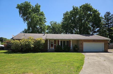 Photo of 142 Fielder Drive, Salem, IL 62881 (MLS # 12649327)