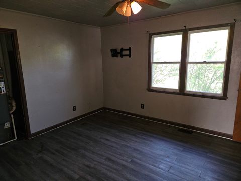 Tiny photo for 142 Fielder Drive, Salem, IL 62881 (MLS # 12649327)