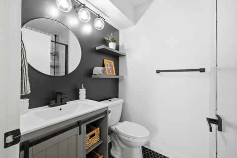 Tiny photo for 761 Garfield Avenue #C, Libertyville, IL 60048 (MLS # 12730318)