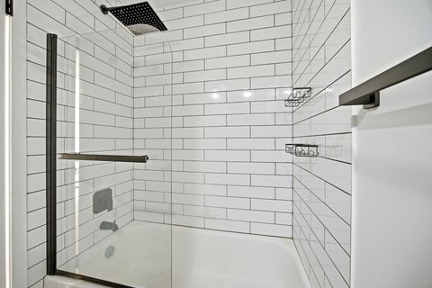 Tiny photo for 761 Garfield Avenue #C, Libertyville, IL 60048 (MLS # 12730318)