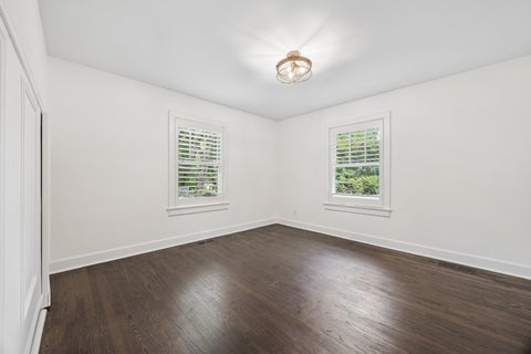 Tiny photo for 352 RAVINE Road, Hinsdale, IL 60521 (MLS # 12682220)