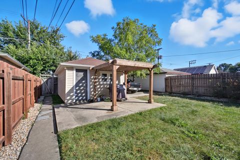 Tiny photo for 8223 S Sawyer Avenue, Chicago, IL 60652 (MLS # 12486055)