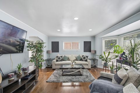 Tiny photo for 8223 S Sawyer Avenue, Chicago, IL 60652 (MLS # 12486055)