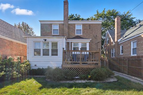 Tiny photo for 8223 S Sawyer Avenue, Chicago, IL 60652 (MLS # 12486055)