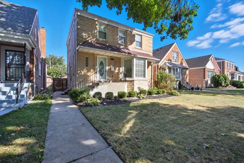 Tiny photo for 8223 S Sawyer Avenue, Chicago, IL 60652 (MLS # 12486055)