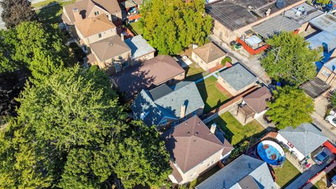 Tiny photo for 8223 S Sawyer Avenue, Chicago, IL 60652 (MLS # 12486055)