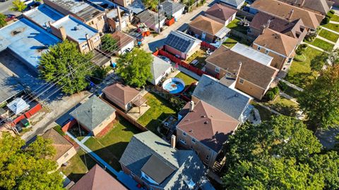 Tiny photo for 8223 S Sawyer Avenue, Chicago, IL 60652 (MLS # 12486055)