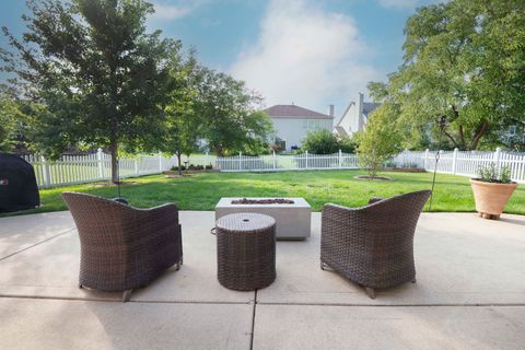 Tiny photo for 1702 Sierra Highlands Court, Plainfield, IL 60586 (MLS # 12669813)