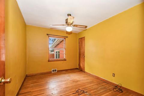 Tiny photo for 1009 Helen Avenue, Joliet, IL 60433 (MLS # 12539151)