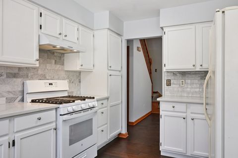 Tiny photo for 720 Lancaster Lane, Geneva, IL 60134 (MLS # 12549470)