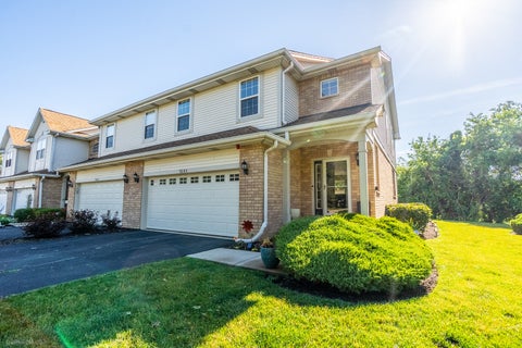 Photo of 9207 Waterfall Glen Boulevard, Darien, IL 60561 (MLS # 12678457)