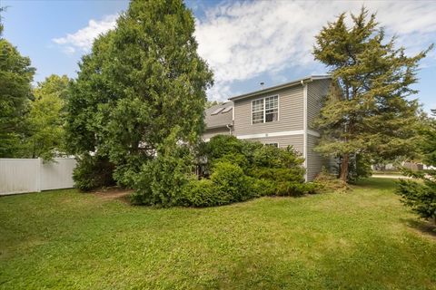 Tiny photo for 3 Dorchester Court, Streamwood, IL 60107 (MLS # 12497445)