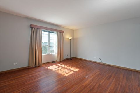 Tiny photo for 3 Dorchester Court, Streamwood, IL 60107 (MLS # 12497445)