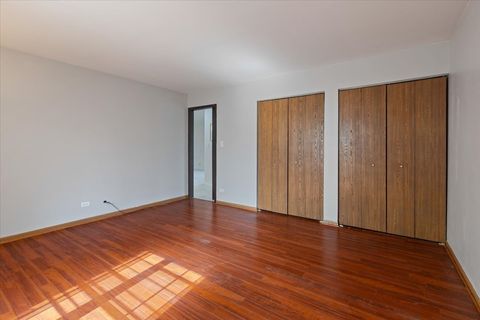 Tiny photo for 3 Dorchester Court, Streamwood, IL 60107 (MLS # 12497445)