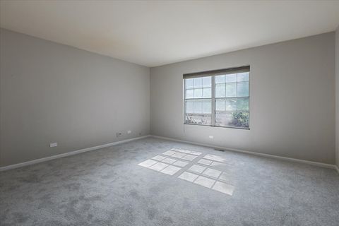 Tiny photo for 3 Dorchester Court, Streamwood, IL 60107 (MLS # 12497445)