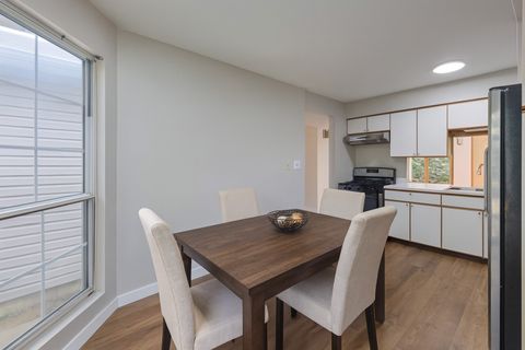 Tiny photo for 3 Dorchester Court, Streamwood, IL 60107 (MLS # 12497445)