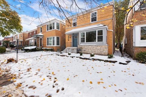 Photo of 6322 N Monticello Avenue, Chicago, IL 60659 (MLS # 12551479)