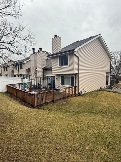 Tiny photo for 516 N Thornwood Drive, McHenry, IL 60050 (MLS # 12592887)