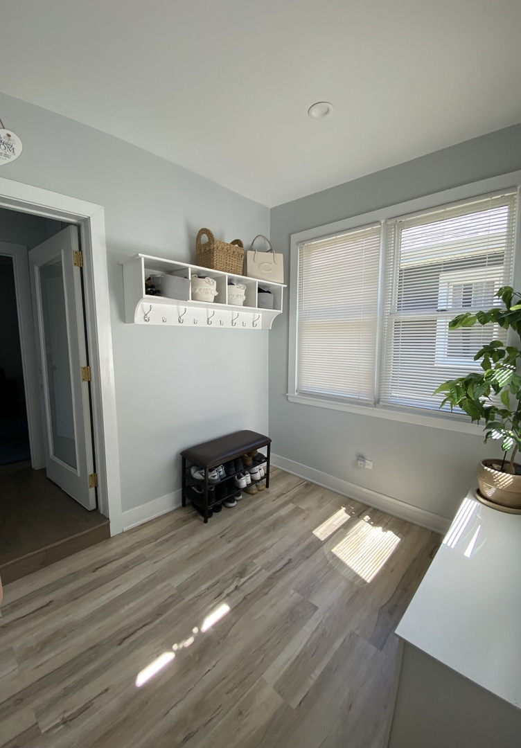 2142 N 73rd Court