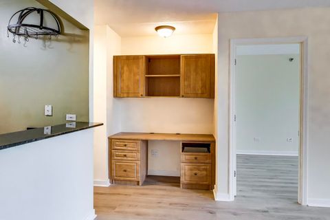 Tiny photo for 400 N La Salle Street #1209, Chicago, IL 60654 (MLS # 12584478)