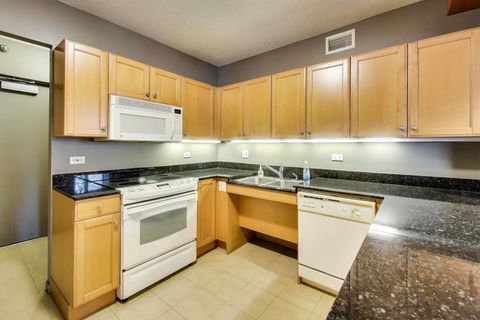 Tiny photo for 400 N La Salle Street #1209, Chicago, IL 60654 (MLS # 12584478)