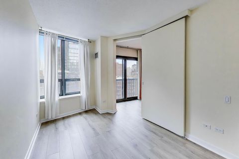 Tiny photo for 400 N La Salle Street #1209, Chicago, IL 60654 (MLS # 12584478)