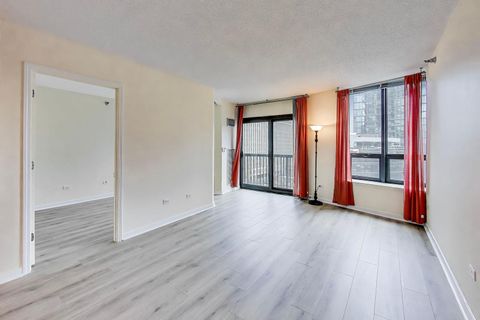 Tiny photo for 400 N La Salle Street #1209, Chicago, IL 60654 (MLS # 12584478)