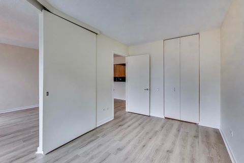 Tiny photo for 400 N La Salle Street #1209, Chicago, IL 60654 (MLS # 12584478)