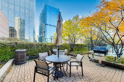 Tiny photo for 400 N La Salle Street #1209, Chicago, IL 60654 (MLS # 12584478)