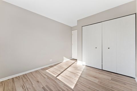 Tiny photo for 1021 Shedron Way, Lombard, IL 60148 (MLS # 12517958)