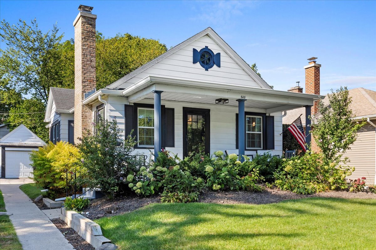 600 Broadview Avenue